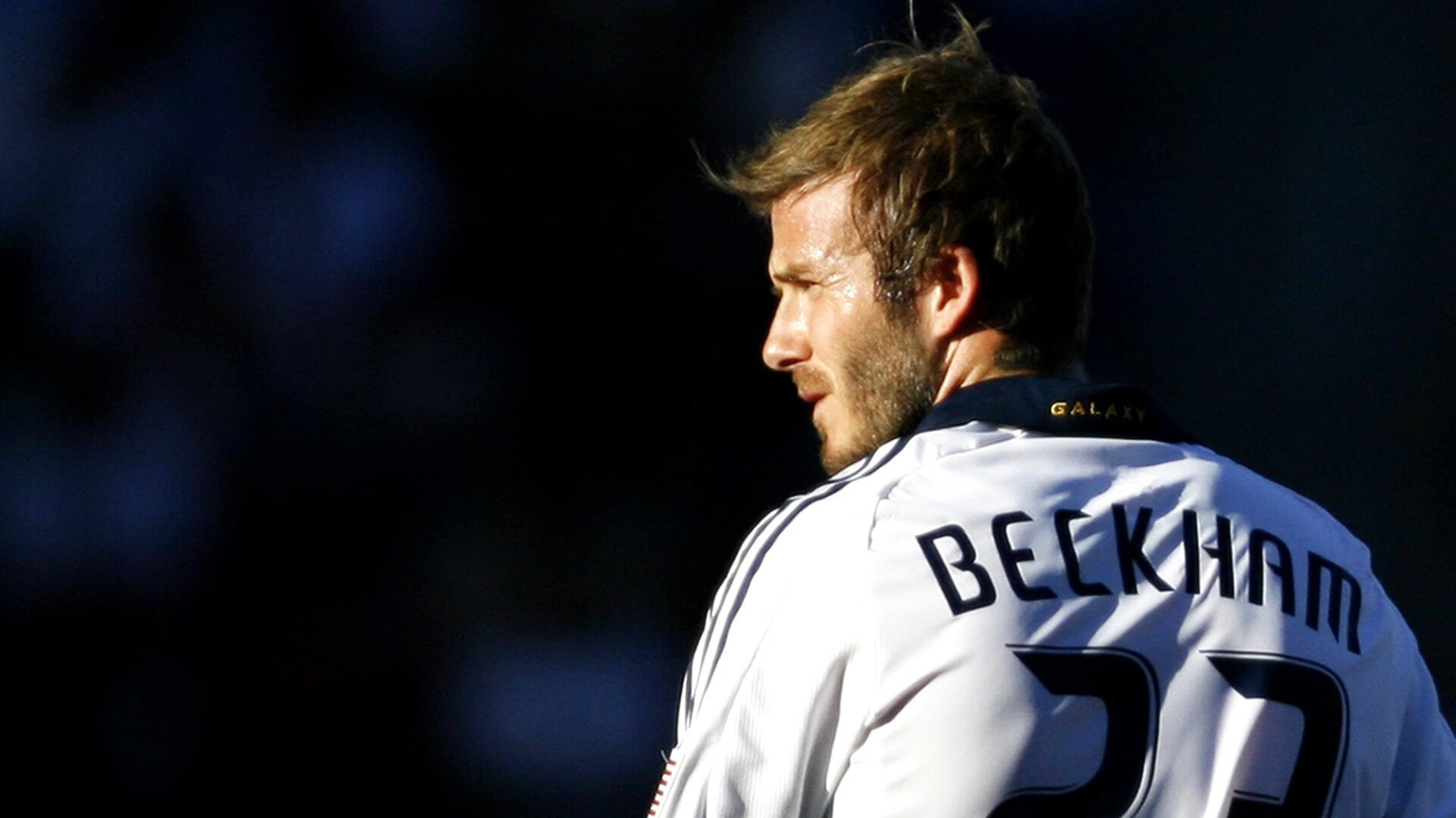 德甲猛攻猛守：极致的攻防演绎！，猛攻战将是什么牌子的